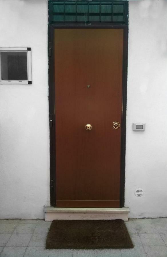 Apartment Close To Vatican Museums And To Metro Rome Exterior photo